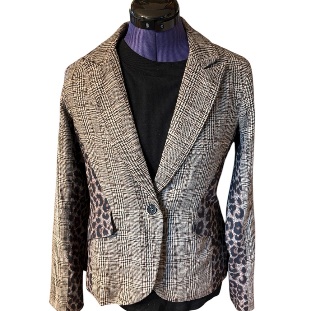 Mystree Blazer Leopard Print NEW Women’s Small